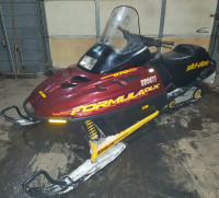 1999 Skidoo Formula Deluxe 670