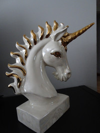 Vtg Unicorn Horse Head Figure Statue 80s Pearl White Gold Horn 1