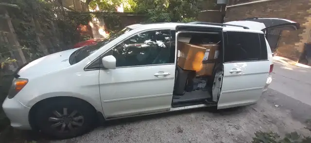 Movers & pickup - Transport in Toronto - Toronto to Montreal in Rideshare in City of Toronto - Image 11