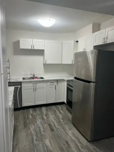 3 Beds 1 Bath - House Newly updated 3 Bedroom Basement Suite Spacious and updated 3 bedroom, 1 bathr...