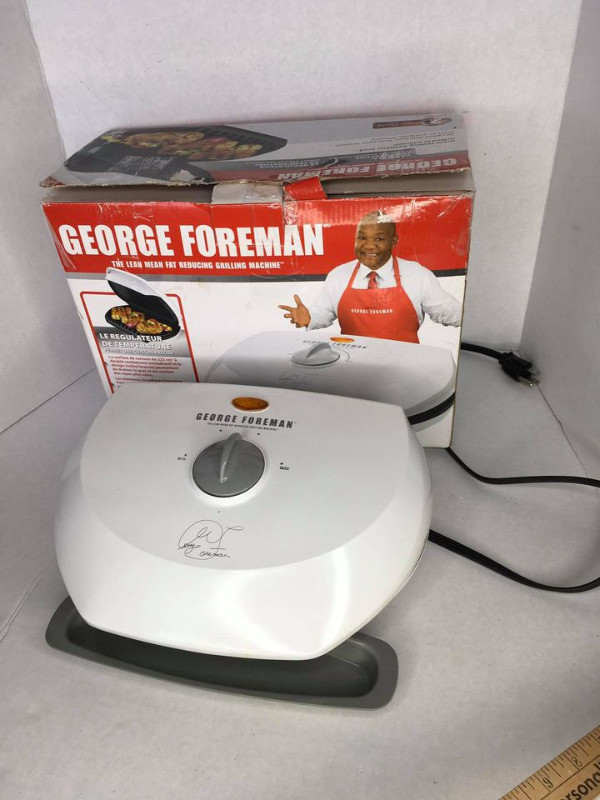 George Foreman Grill in Microwaves & Cookers in Delta/Surrey/Langley