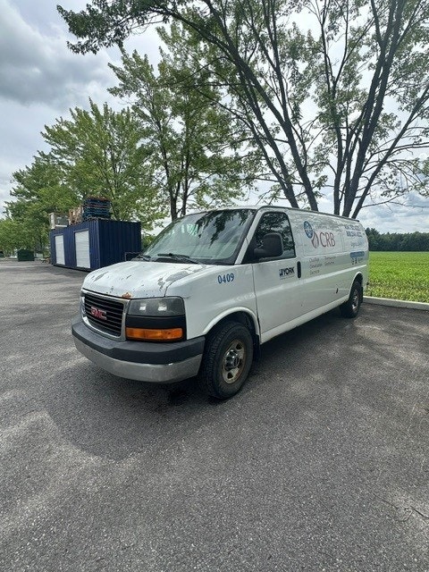 GMC SAVAN 2009 — photo 3