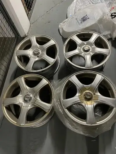 $240 OBO Brand: Advanti Racing Size: 16" x 7J Hub Bore: 73.1mm (Universal) Bolt Patterns (Multi-fit)...