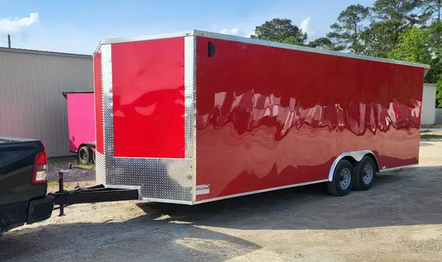 2025 Enclosed 8.5x24x7 Custom Trailer in Cargo & Utility Trailers in Leamington - Image 2