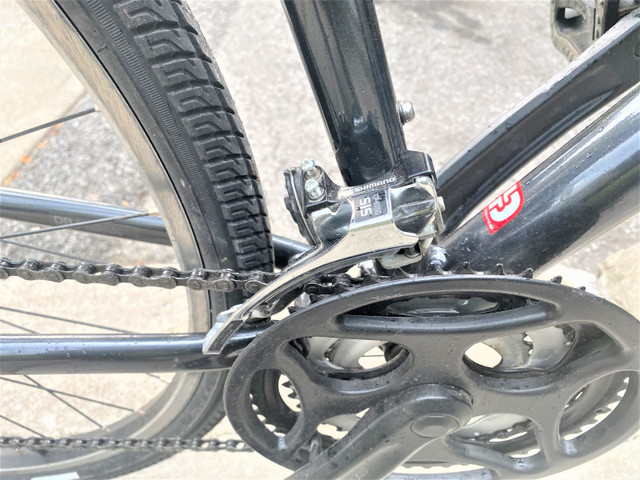 Diamondback Hybrid Bike Velo Hybride, Front Suspension. Aluminum dans Randonnée, ville et hybrides  à Ville de Montréal - Image 4