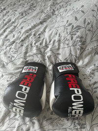 Boxing Gloves 20 OZ