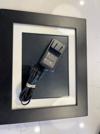 Digital photo frame