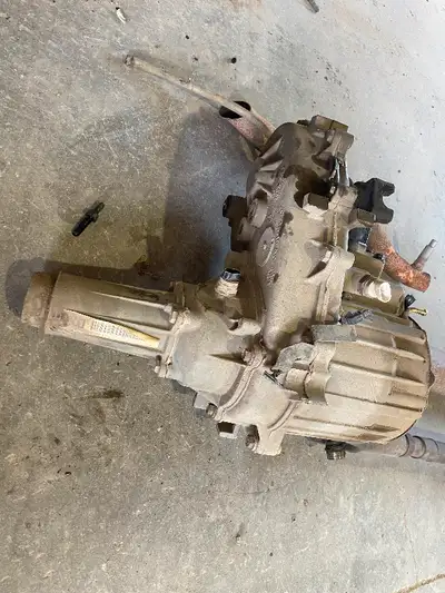 Good working condition, Electric shift. Comes as seen in pictures Asking $350 Located in Coalhurst A...