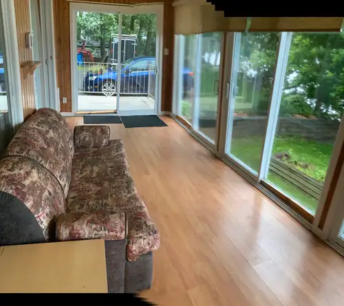 Logement 41/2,situé à 5 mts du centre-ville de Drummondville, logement situé sur le bord de la riviè...