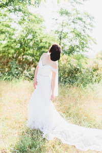 Beautiful wedding dress size 6 David's Bridal, great condition!!