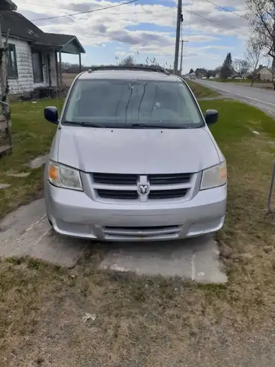 Bonjour j'ai une dodge grande caravane 2008 7 passager, avec 267700 KLM, je viens de remettre $300 S...