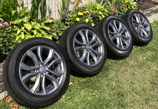 Honda CR-V All-Season Tires+ Rims W/TPMS 235/55/19 in Tires & Rims in City of Toronto - Image 2