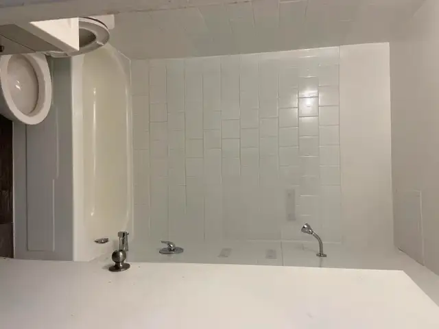 1 Bedroom Apartment in Long Term Rentals in London - Image 10