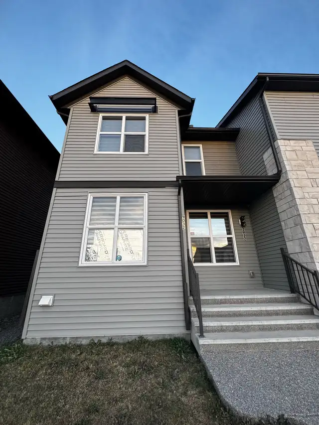 house for rent In savanna Ne with Garage very Good Location!