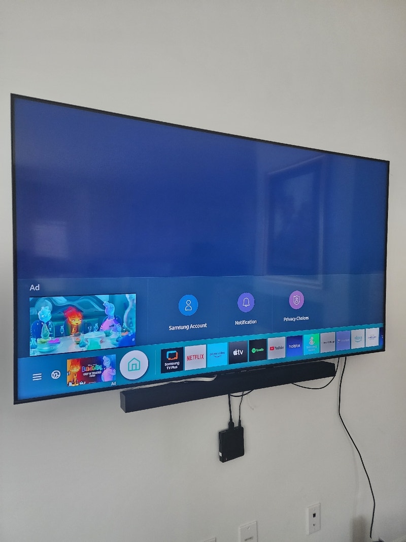 Samsung 65 inch TVs Oakville / Halton Region Kijiji