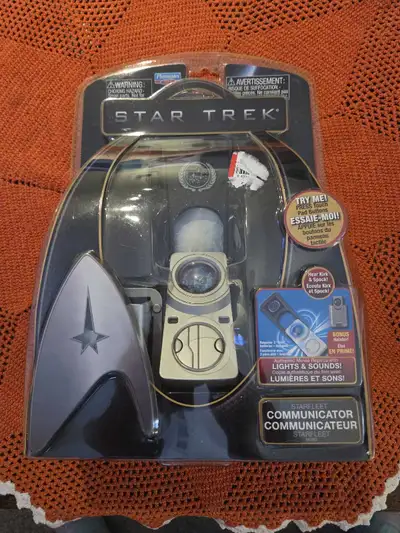 Star Trek Starfleet Communicator 2009 Never Opened, View more