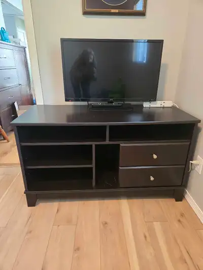 32 inch Seiki LED TV, View more
