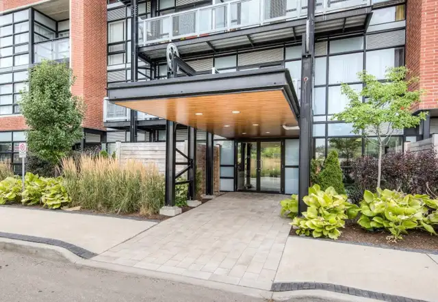 $1,800 Bright & Modern 1bed / 1bath condo Kitchener!! in Long Term Rentals in Kitchener / Waterloo - Image 9