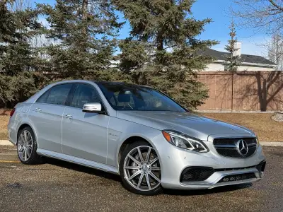 Executive-driven, non-smoker. Commuter vehicle to and from work. Selling because I bought a pick-up...