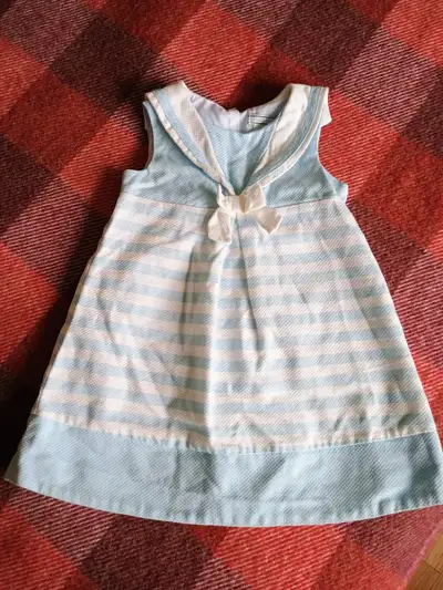 Baby girl dress size 24M, View more