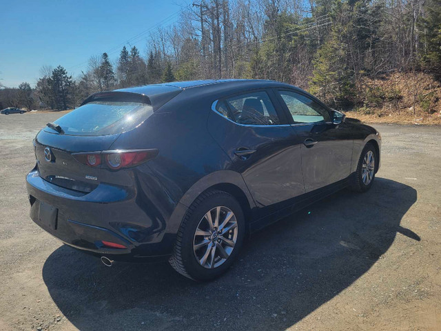 2019 Mazda 3 hatchback with sunroof in Cars & Trucks in Fredericton - Image 4