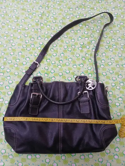 Michael Kors Leather Purse/Bag, View more