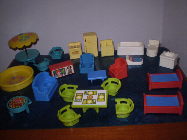 Fisher Price Little People Play Family Play Rooms Playset. in Toys in Winnipeg - Image 4