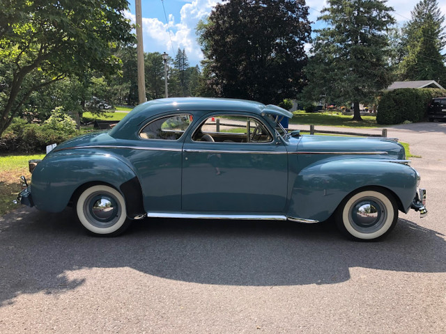 1941 Chrysler Royal Club Coupe (Restored) in Classic Cars in Ottawa - Image 3