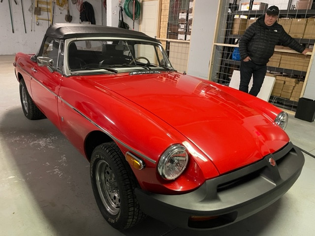 MGB 1976 dans Voitures d'époque  à Ville de Montréal - Image 2