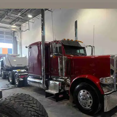 2024 Peterbilt 389 Platinum Edition – Cummins X15 565 HP – Heavy Spec – Ready to Work $245,000 CAD I...