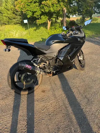 Ninja 250 great first bike but still fast enough for the highway. Had it safetied last summer New fr...