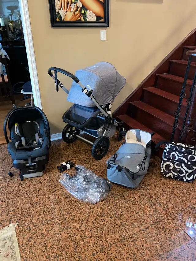 Bugaboo Cameleon 3 with bassinet and car seat  in Strollers, Carriers & Car Seats in Markham / York Region - Image 3