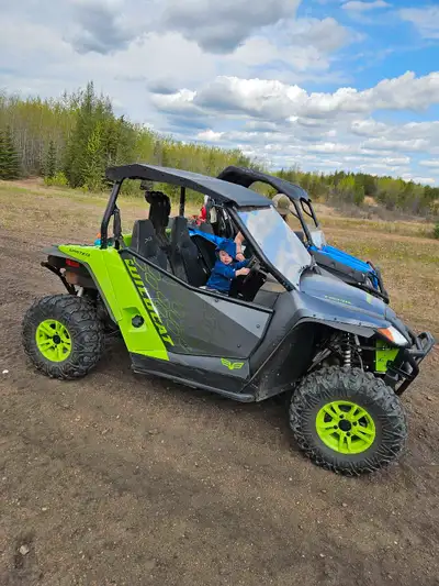 Textron Wildcat 700 Limited 50" Wide so it could fit in the back of a full size pickup. Windshield f...