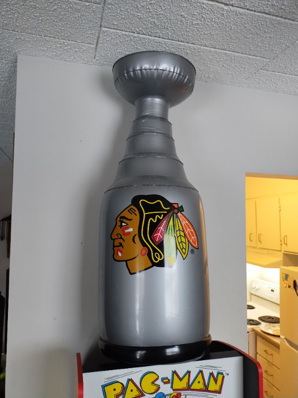 Chicago Blackhawk collection in Arts & Collectibles in Sault Ste. Marie - Image 3
