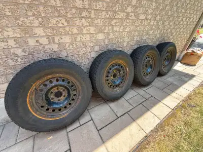 Set of (4) Macpek Steel Rims With Bridgestone Blizzak Tires with TPMS! Tire size is 265/70R18 Rim si...