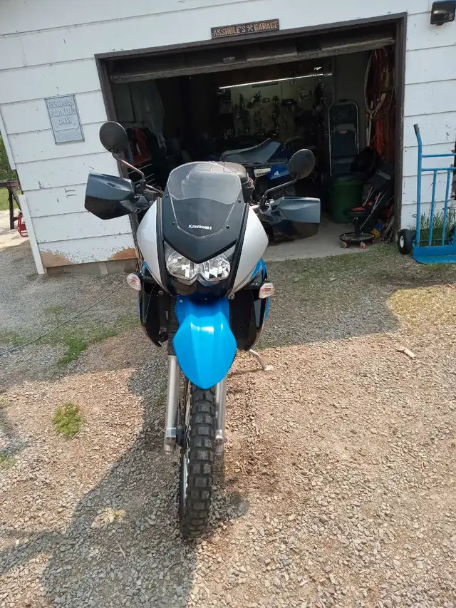 08/ Kawasaki KLR 650 in Sport Touring in Sudbury - Image 3