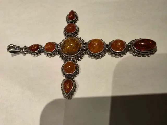 Sterling Vintage Large Cross Pendant Baltic Amber in Jewellery & Watches in London - Image 5