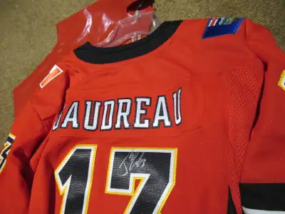 YOUTH SIGNED GAUDREAU & TKACHUK JERSEYS S/M & L/XL MINT TAGS ON, View more