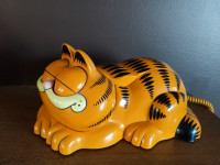 Vintage 1981 Tyco Garfield Corded Telephone Eyes open and close