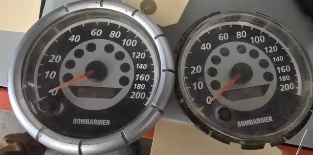 2004 SKI-DOO REV SUMMIT PARTS FOR SALE in Snowmobiles Parts, Trailers & Accessories in Red Deer - Image 6