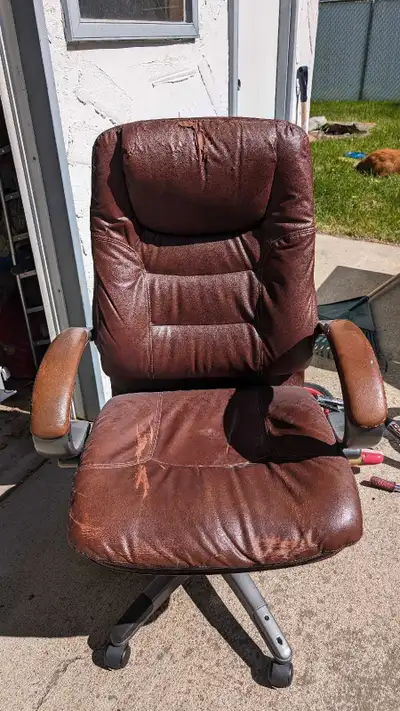 Free office chair 