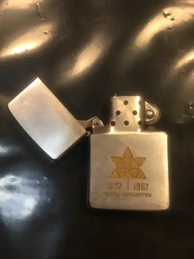 1967 commemorative Canadian centennial lighter…. Low production numbers - in great shape, zippo coll...
