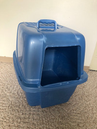 Large Enclosed Litterbox