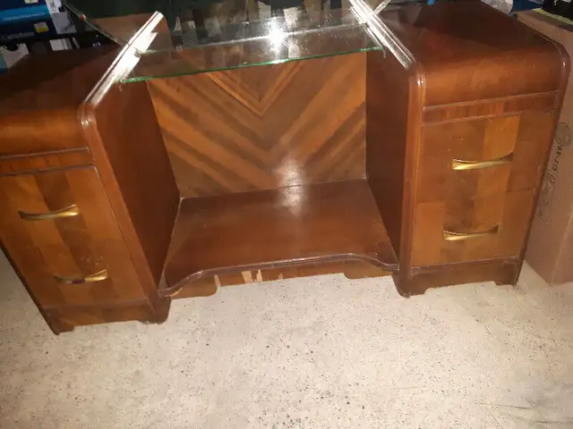 ANTIQUE DRESSER with MIRROR in Dressers & Wardrobes in Edmonton - Image 4