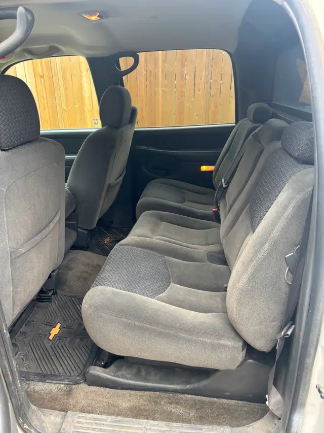 2003 chevy avalanche529384559913226243