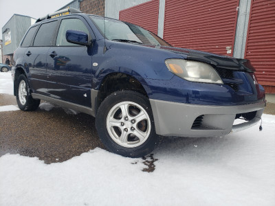 * PAYMENTS AVAILABLE * LOW KM * 2003 Mitsubishi Outlander LS AWD
