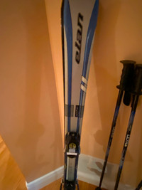 SKIS + POLES (children size) for sale at a great price !!