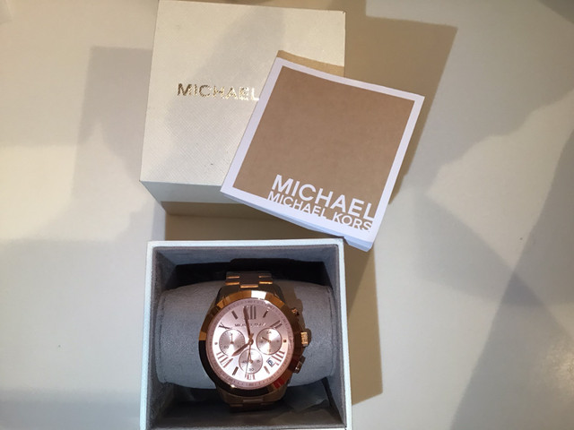 MICHAEL KORS MK-5778 All Stainless Steel Quartz Women's Watch in Jewellery & Watches in Oakville / Halton Region - Image 3