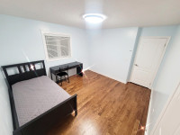 Room for Rent (2nd floor)- Steeles & Bathurst (May.1)