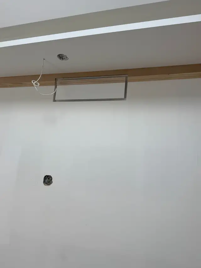 Paint and drywall604128155051632643